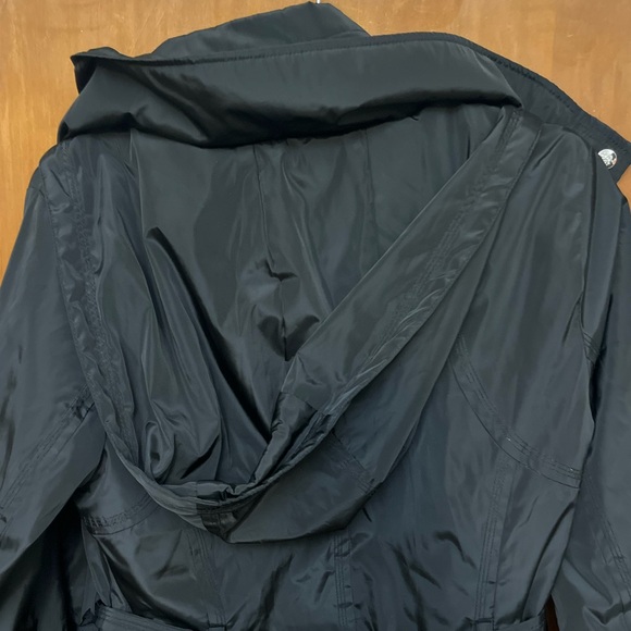 Jessica Simpson black coat
H - Picture 8 of 15